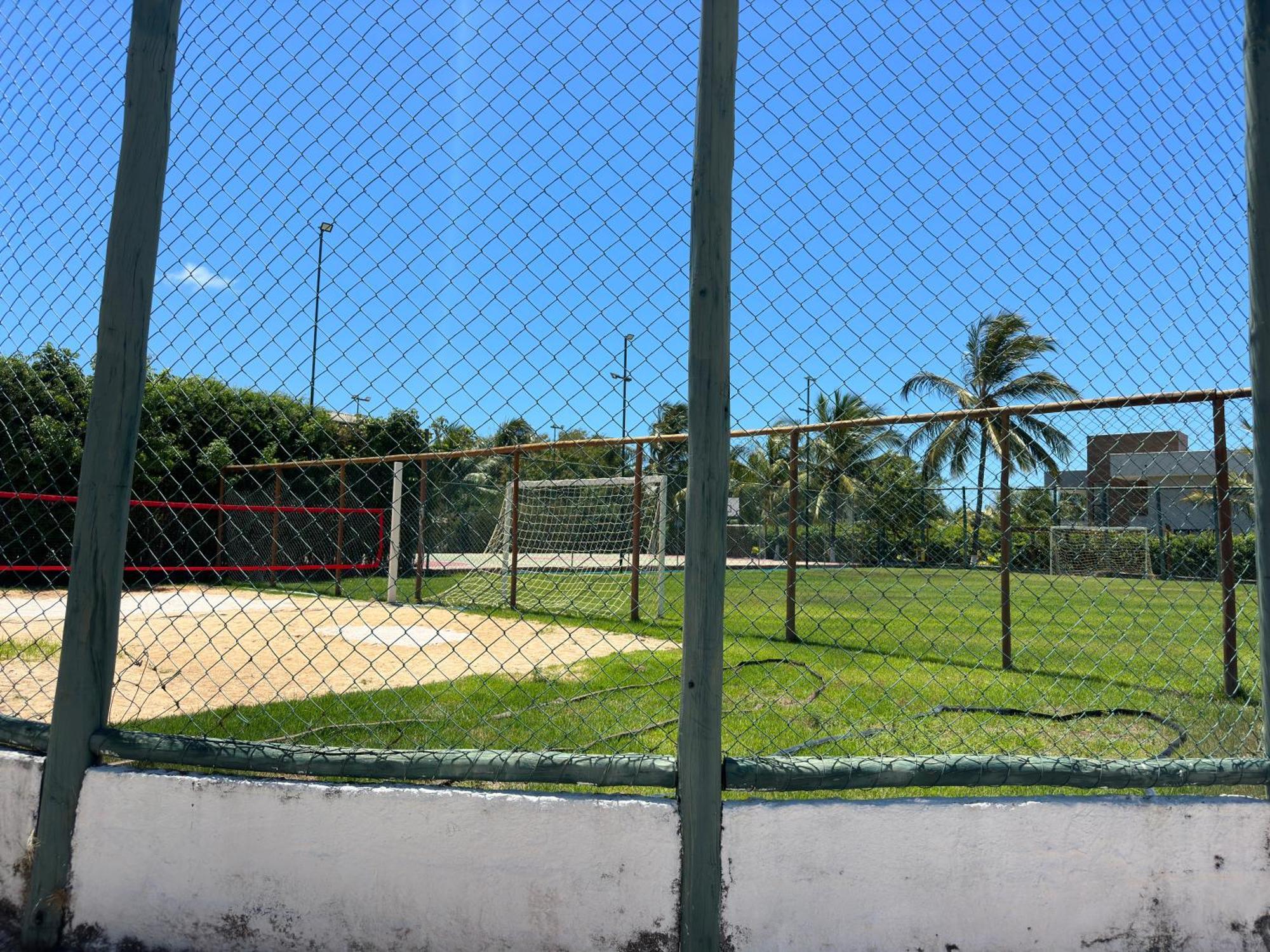 Flat Guarajuba 4 Quartos Terreo A Beira Mar - Pe Na Areia - Governanca Com Arrumadeira E Wi Fi Inclusos Camassari Buitenkant foto